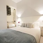 Apartment La Casa Encendida By Sharingco