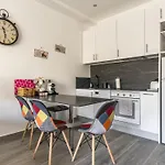 Brigth- Pool Parking-1Bd 1Bth-Prado