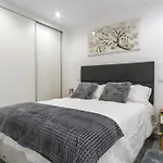 Brigth- Pool Parking-1Bd 1Bth-Prado