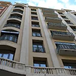 Room Gran Vía Apartments