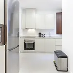 MIT House Madrazo en Madrid