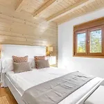 Cozy Wood Cabin, Casino, Pool, 25 Min To Madrid Center