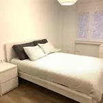 Apartamento situado a 10 minutos de opera