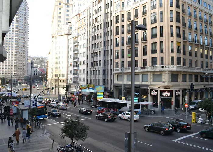 Room Gran Vía Apartments