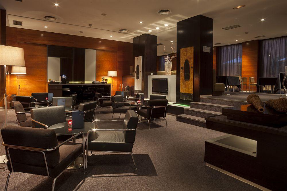 Hotel Ac Vascos By Marriott Madrid