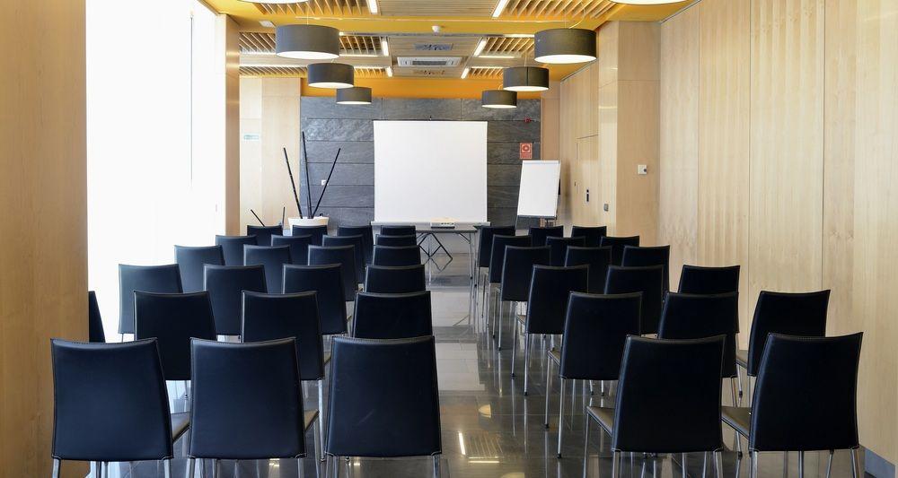 Hotel Nh Tablas 4*