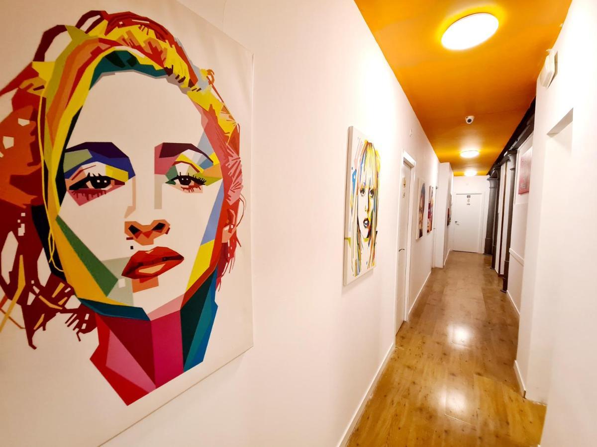 Hostel Arc House - Puerta Del Sol Only Adults *