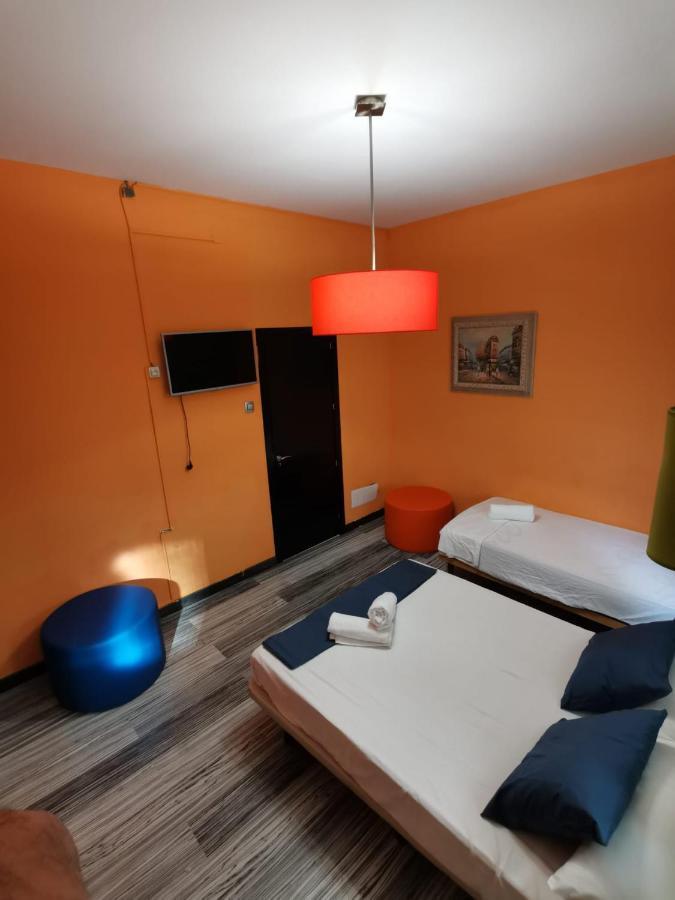 Arvin Hostal Pensión