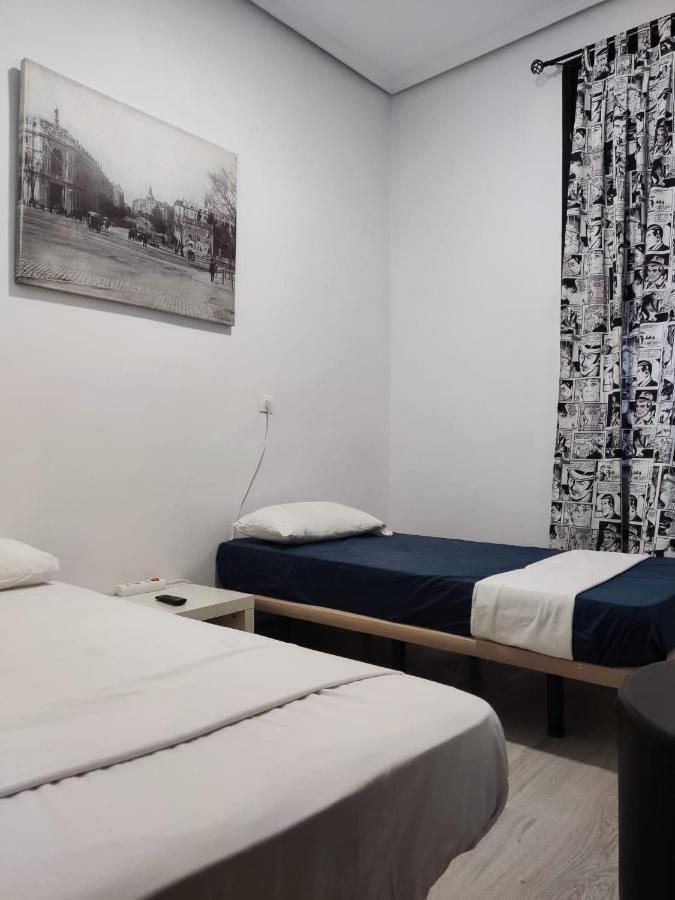 Arvin Hostal Pensión *