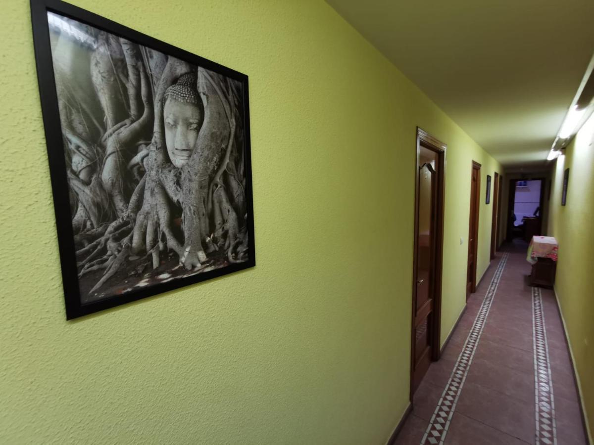 Pensión Casa De Huespedes La Asturiana Madrid
