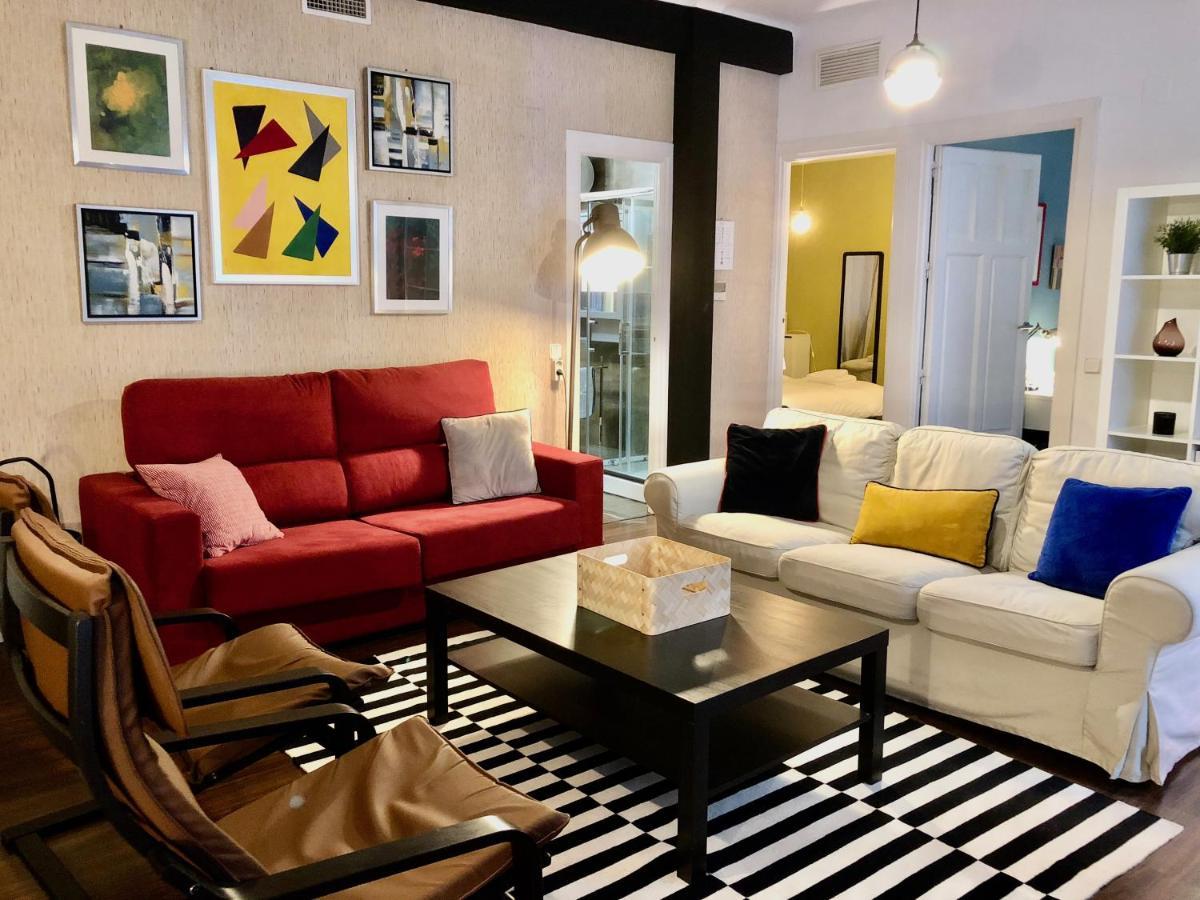 Smart Plaza De Las Cortes Apartamento *