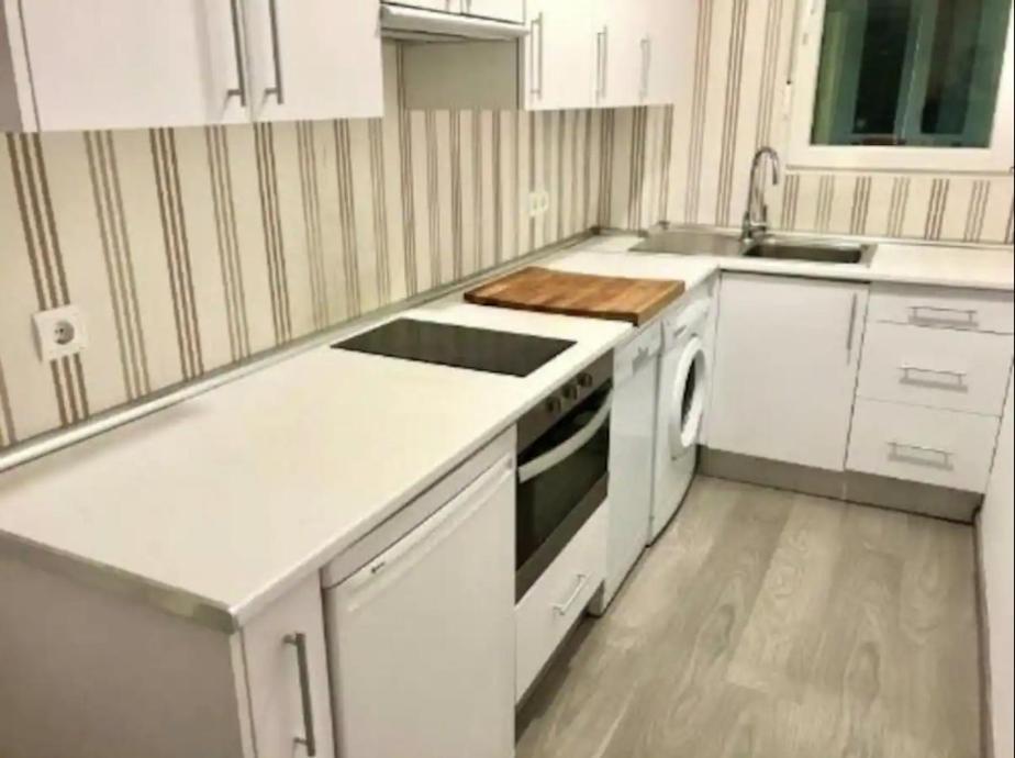 Apartamento A Metros Del Retiro Madrid