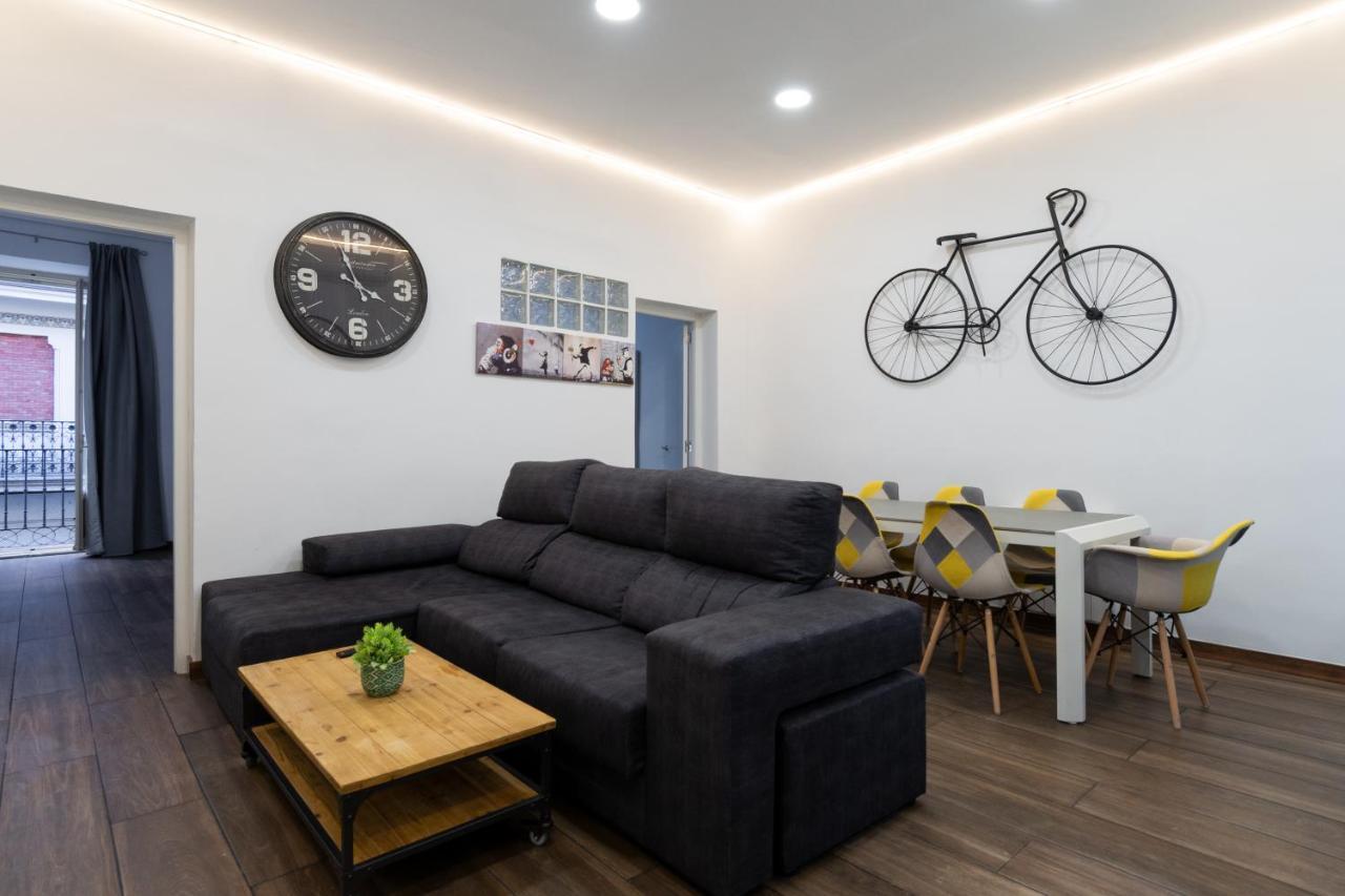 Vip Cervantes, By Monaro***** Apartment Madrid