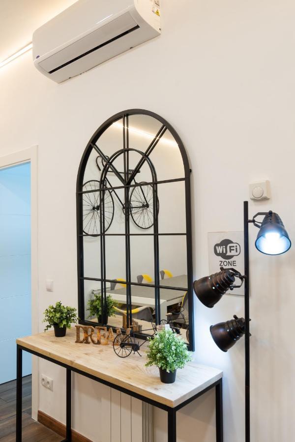 Vip Cervantes, By Monaro***** Apartment *