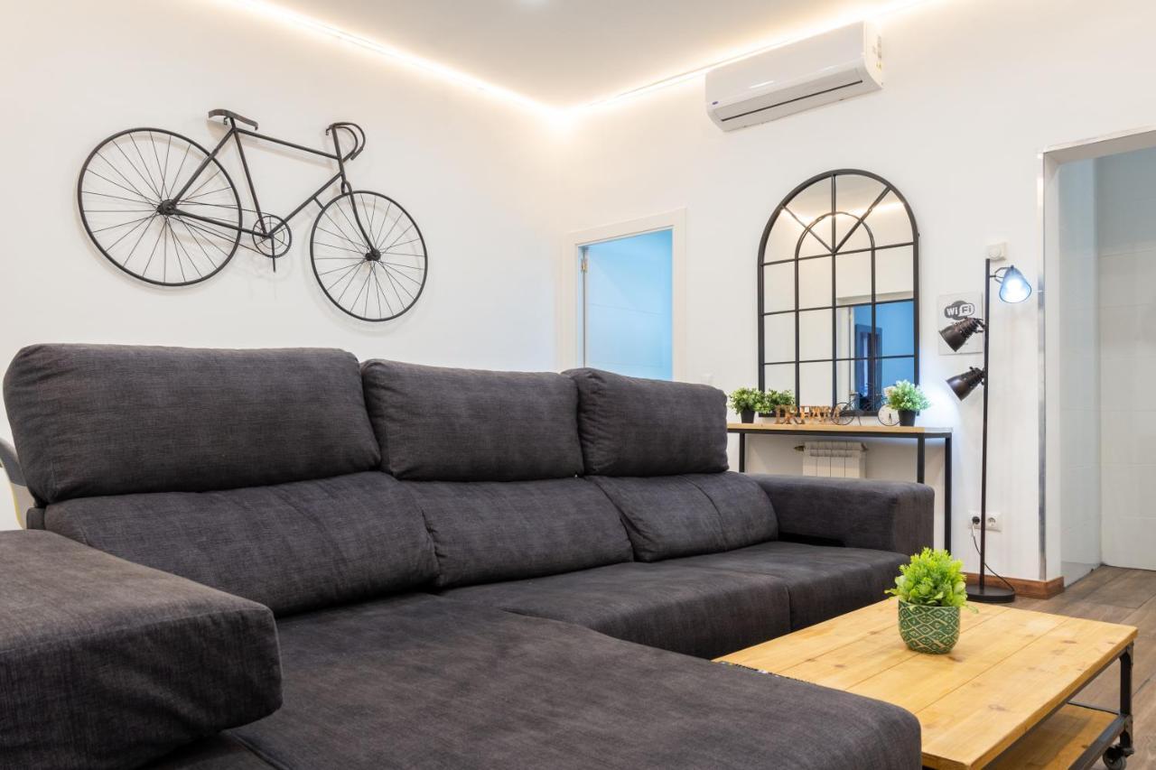 Vip Cervantes, By Monaro***** Apartment Madrid