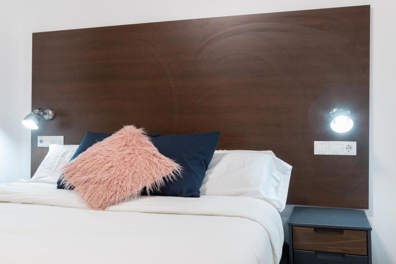 Vip Cervantes, By Monaro***** Apartment