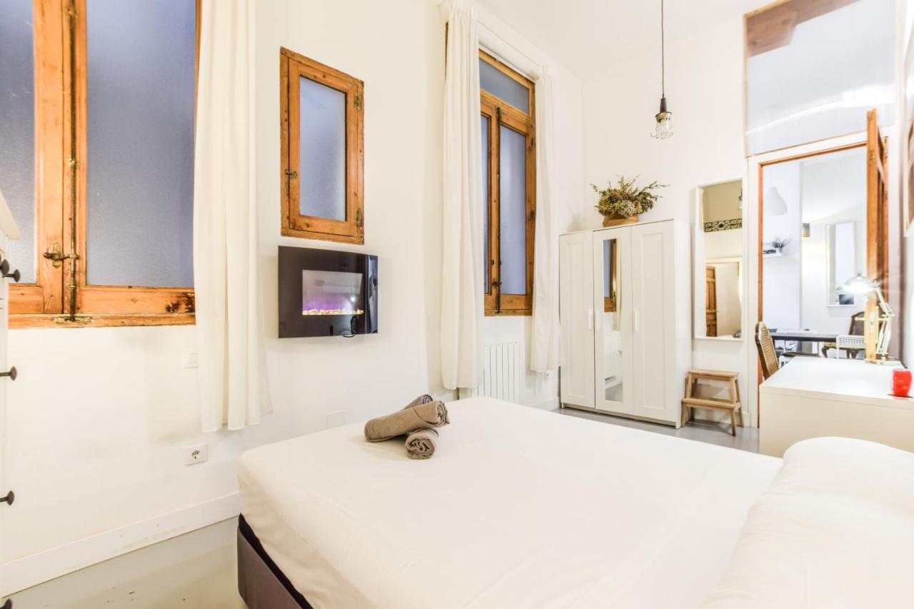 Apartamento Piso De Ave Maria Madrid