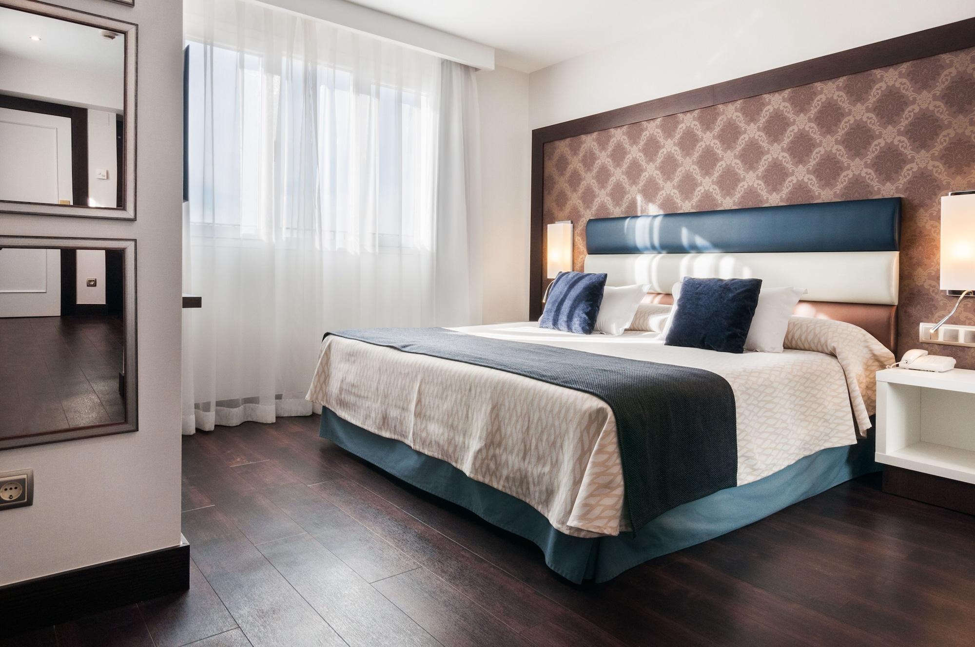 Gran Versalles Hotel 4*