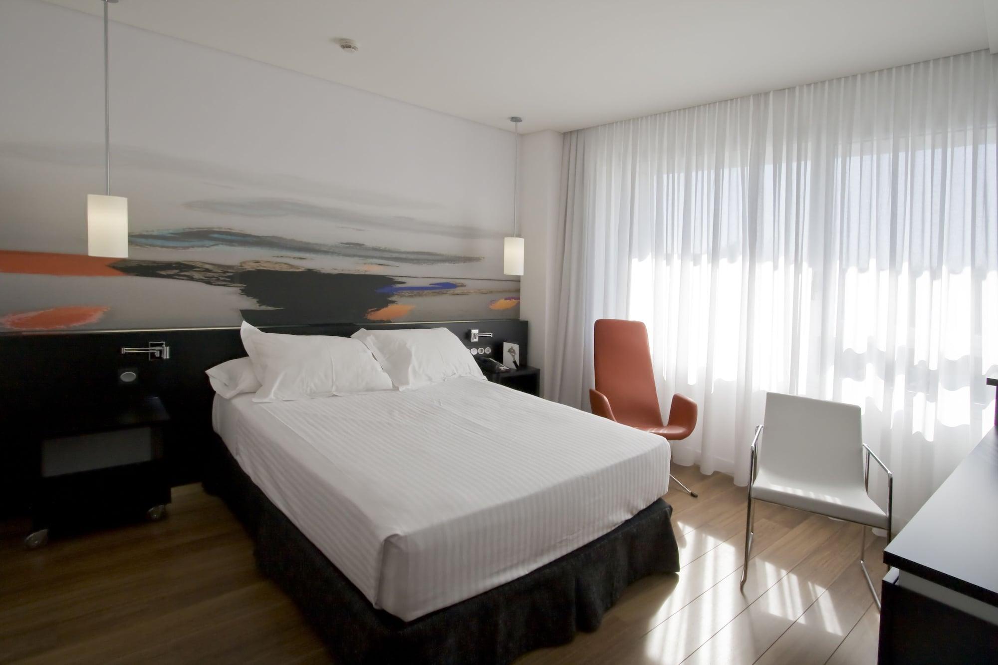 Axor Barajas Hotel