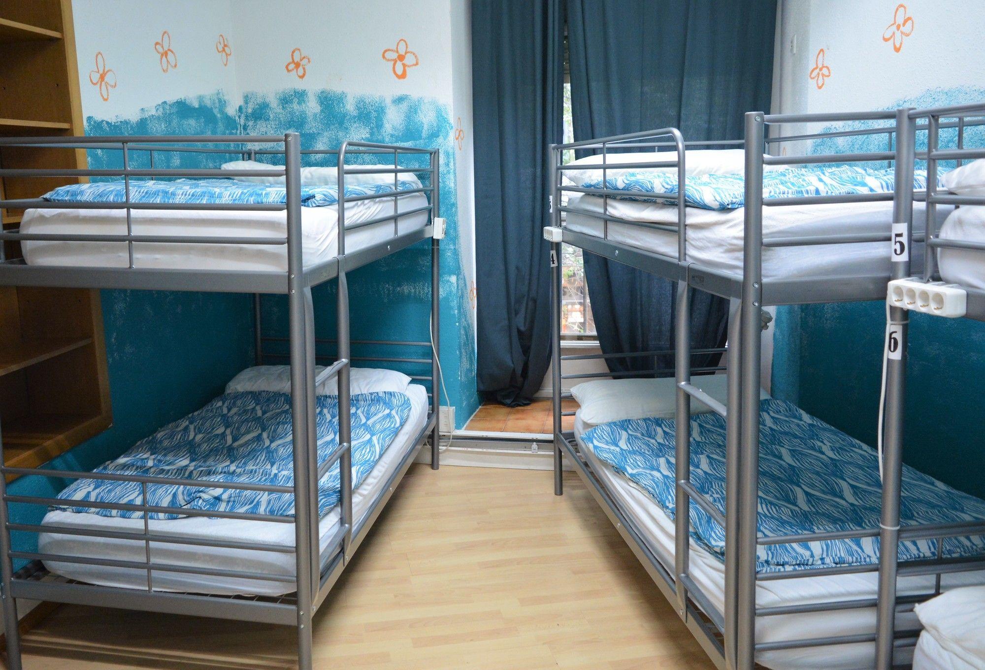 Bed By Bossh! Pensión 2*