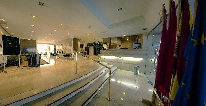 Hotel Gran Versalles 4*