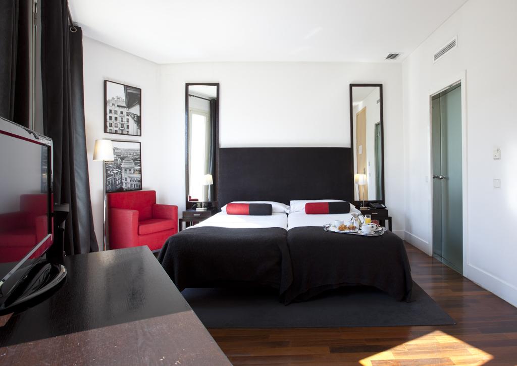 Quatro Puerta Del Sol Hotel