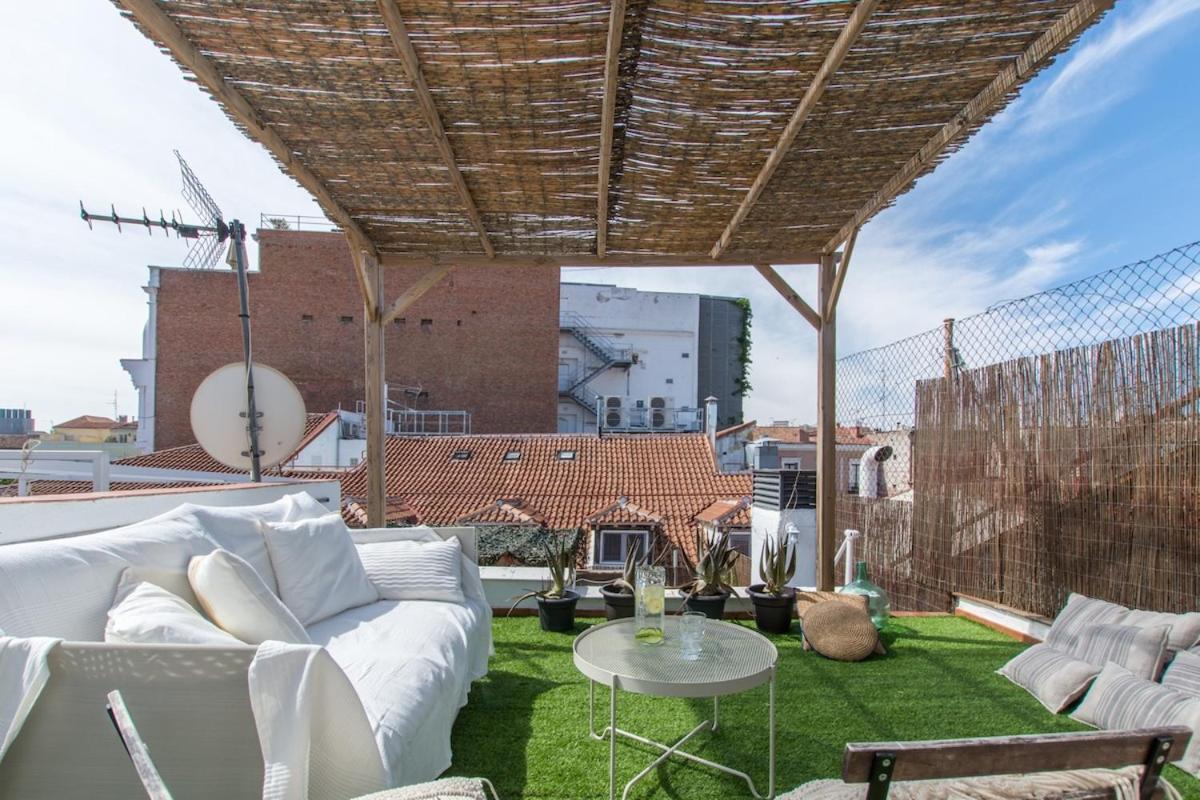 Apartamento Amazinn Places Atico Plaza Santa Ana Madrid