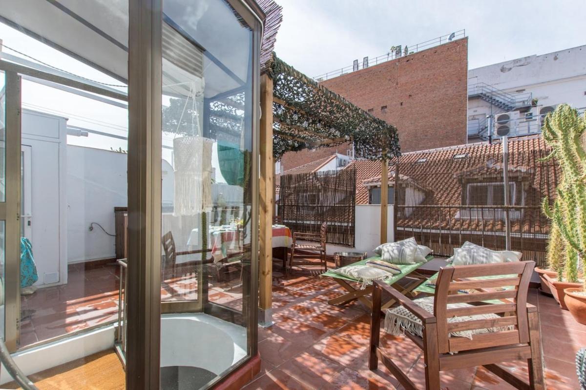 Apartamento Amazinn Places Atico Plaza Santa Ana