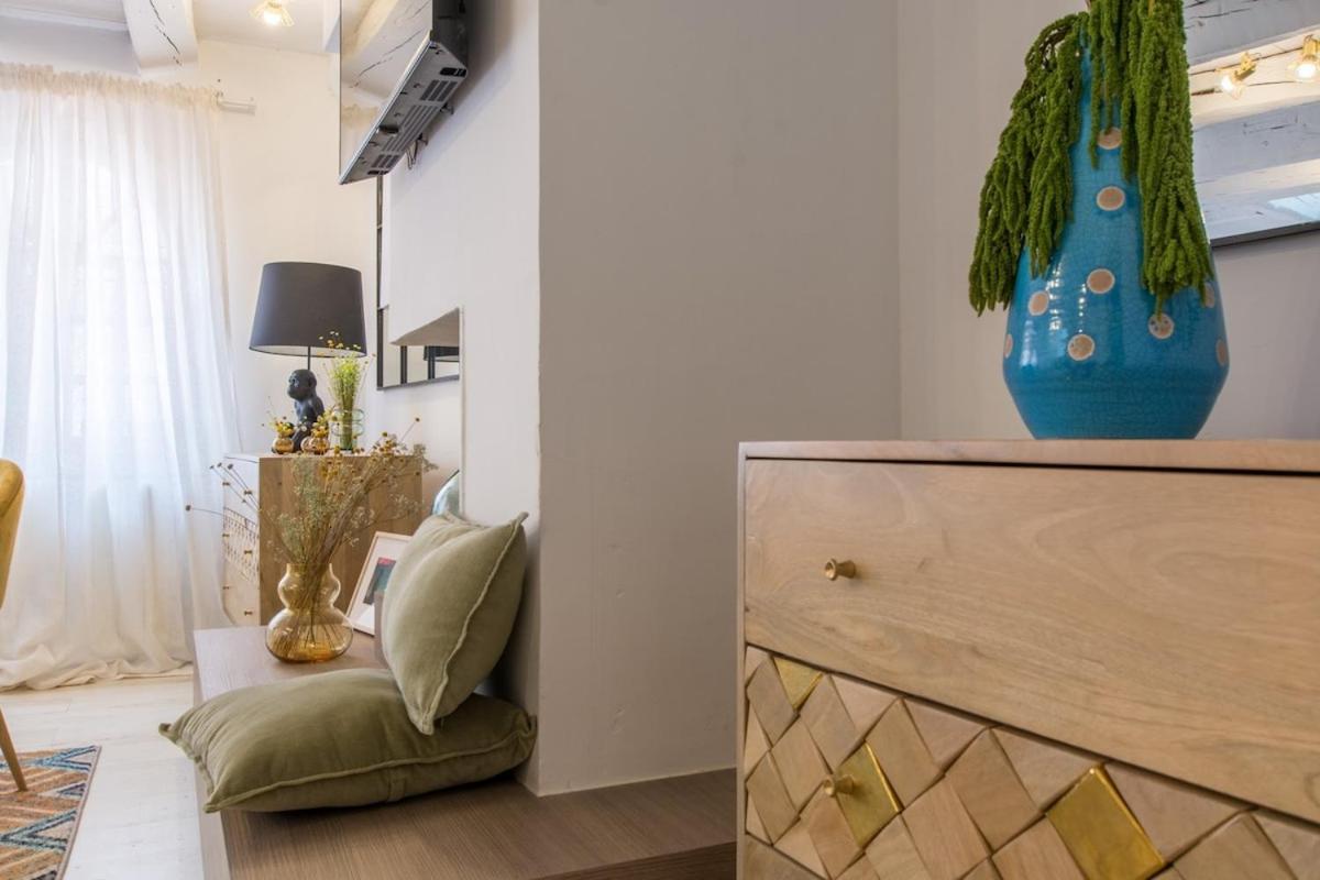 Apartamento Amazinn Places Atico Plaza Santa Ana *