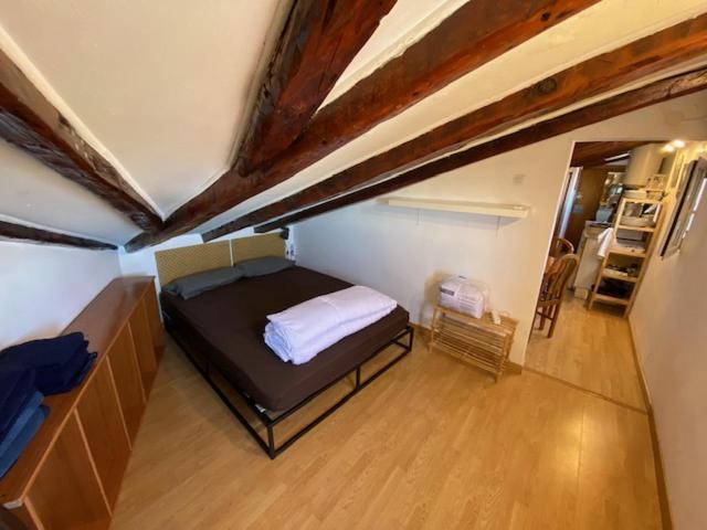 Apartamento Calle Embajadores - Apart 4 Pax Pza Cascorro *