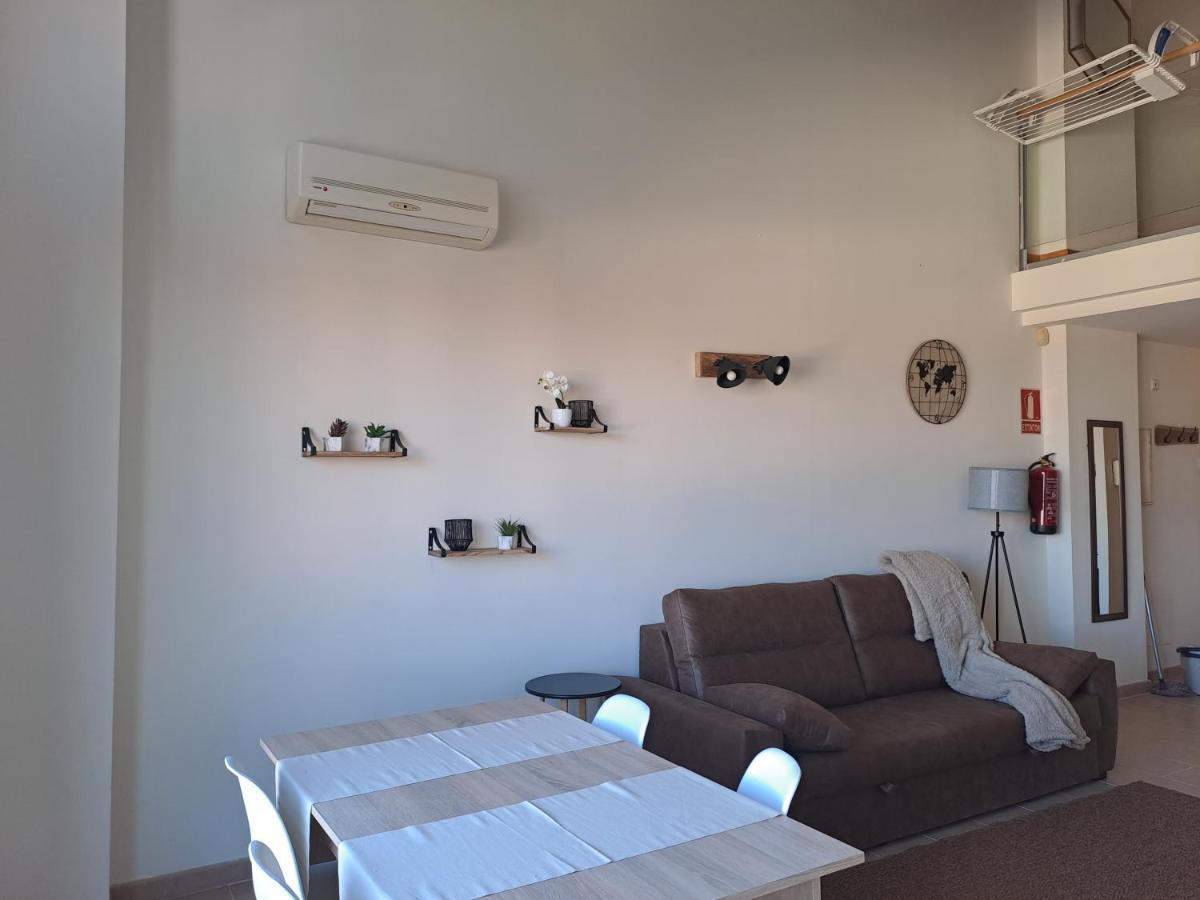 Acogedor Loftcon Garaje A 10min Del Aeropuerto E Ifema * Madrid