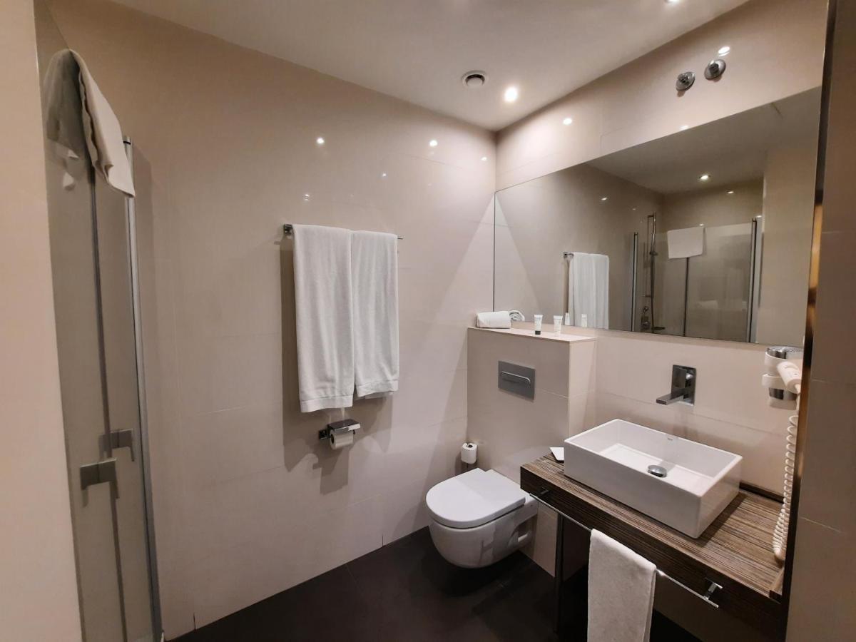 Air Airport By Premium Traveller Hotel Madrid