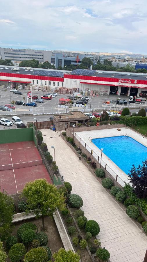 Apartamento Deyanira Suite, Aeropuerto, Ifema