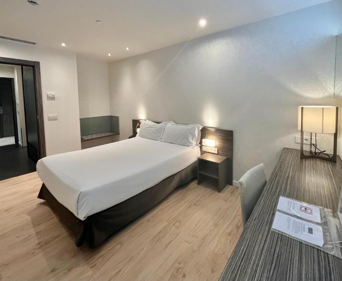 Air Airport By Premium Traveller 4*