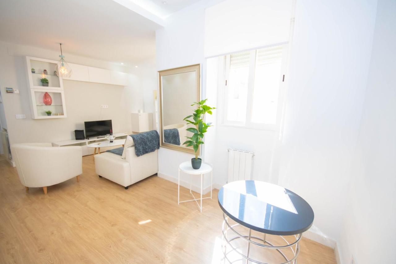 Apartamento For Your Bonito Y Amplio Temporal En Barrio Salamanca - Clc43