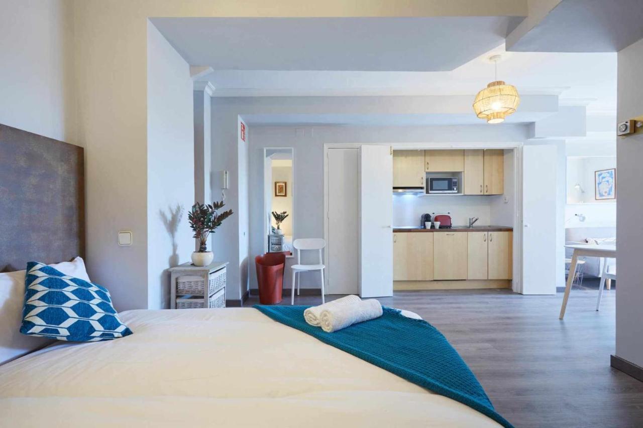 Estudio Con Vistas Alcala-retiro * Madrid