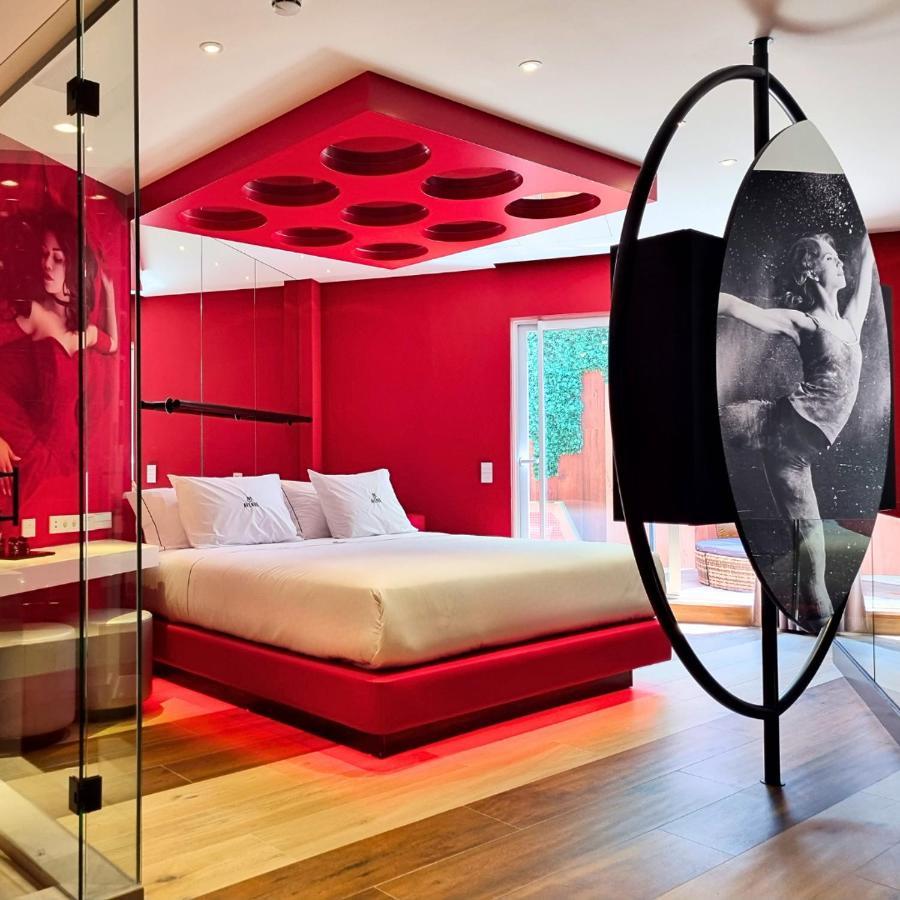 Avenue - Lovely Hotel del amor 2*