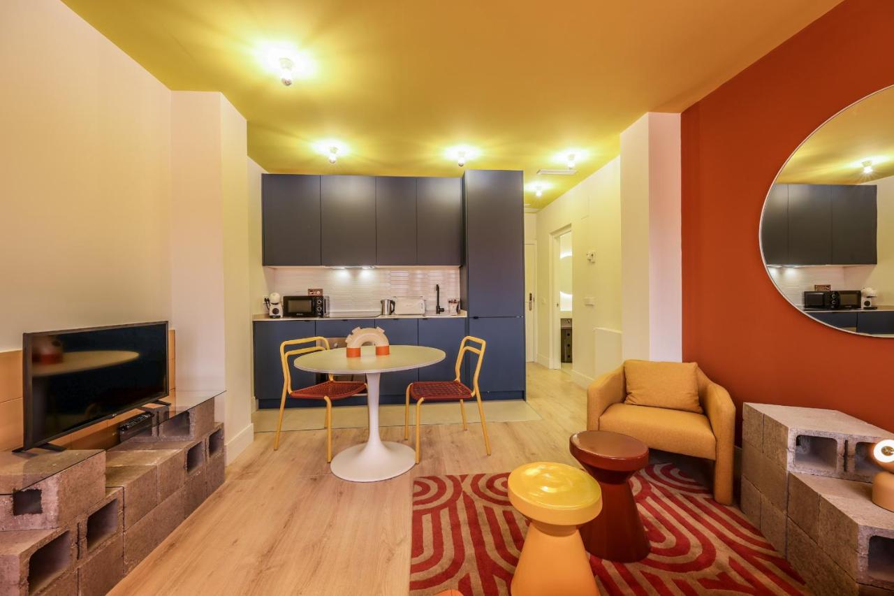 Amazinn Places Palacio Real Apartamento