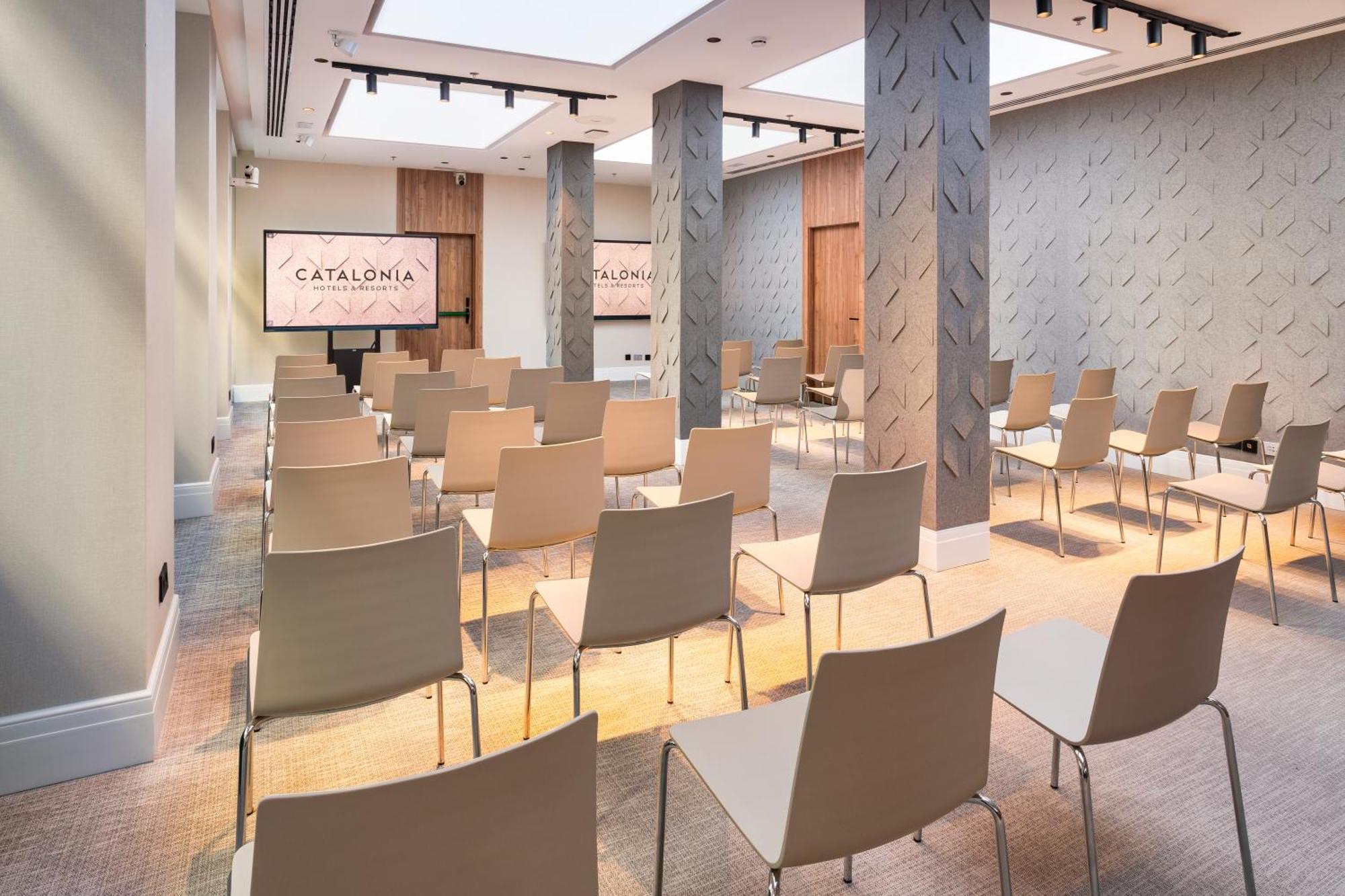 Hotel Catalonia Atocha 4*
