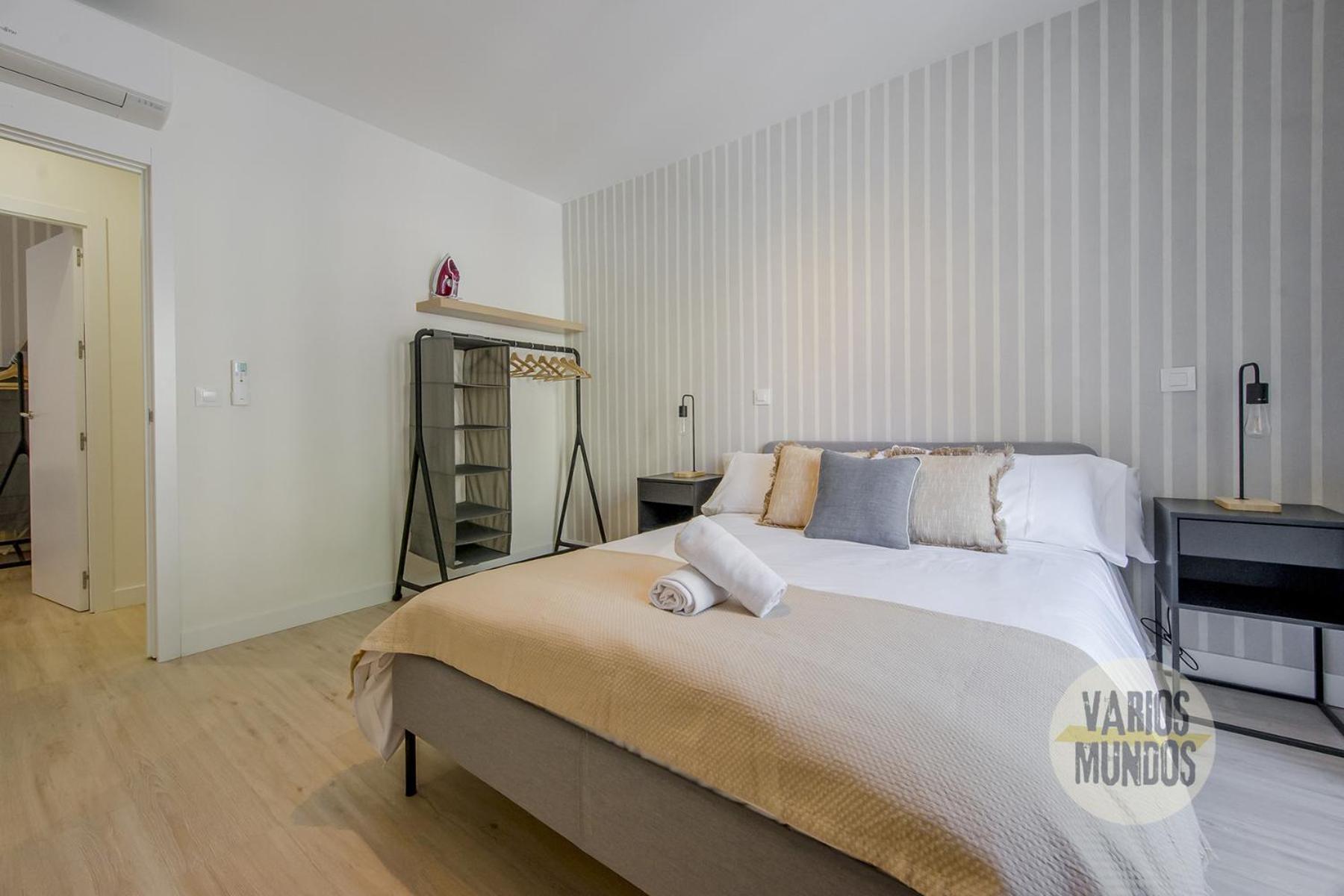 Spacious New Aparment 8pax En La Plaza De Tirso E1 *