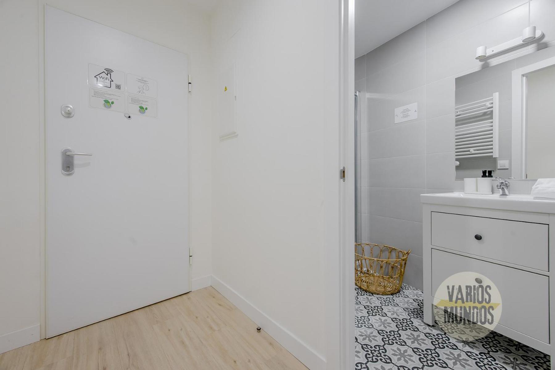 Spacious New Aparment 8pax En La Plaza De Tirso E1 Apartamento Madrid