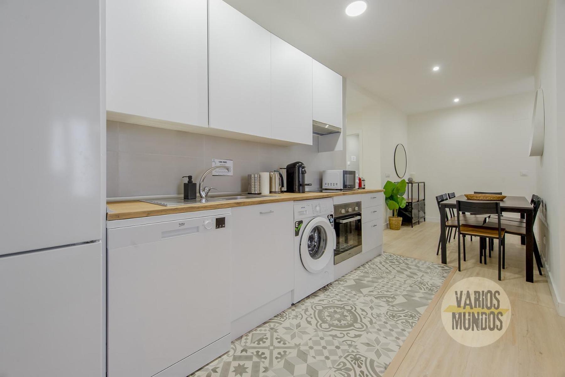 Spacious New Aparment 8pax En La Plaza De Tirso E1