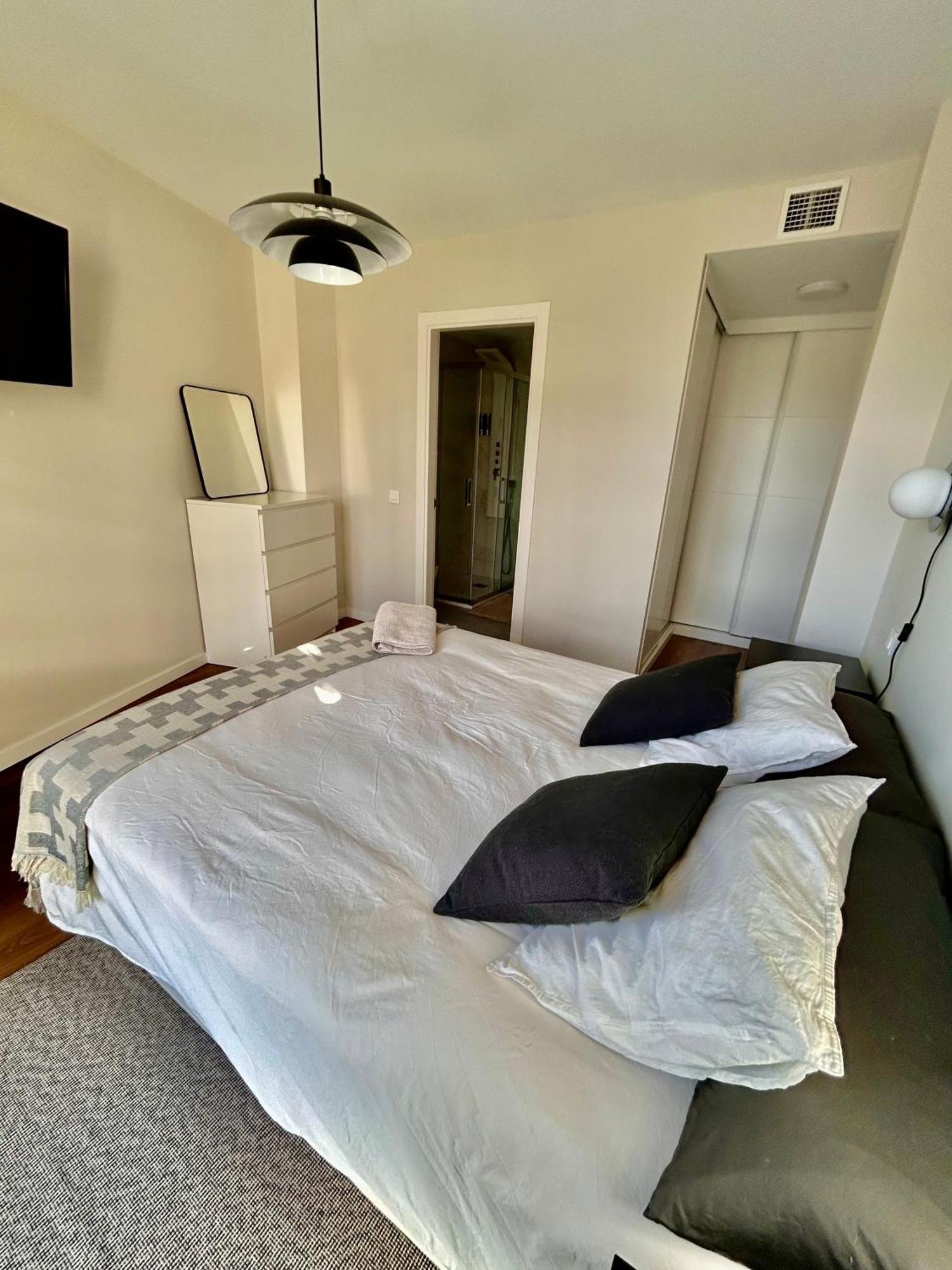 Apartamento Moderno Inteligente Madrid