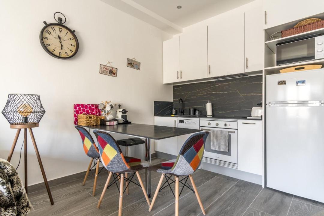 Brigth- Pool Parking-1bd 1bth-prado Apartamento