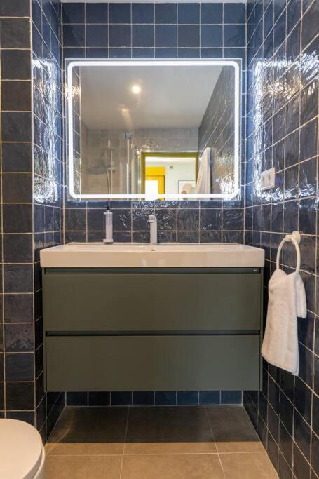 Estudio Moderno Y Acogedor En Rio Nº4 * Madrid