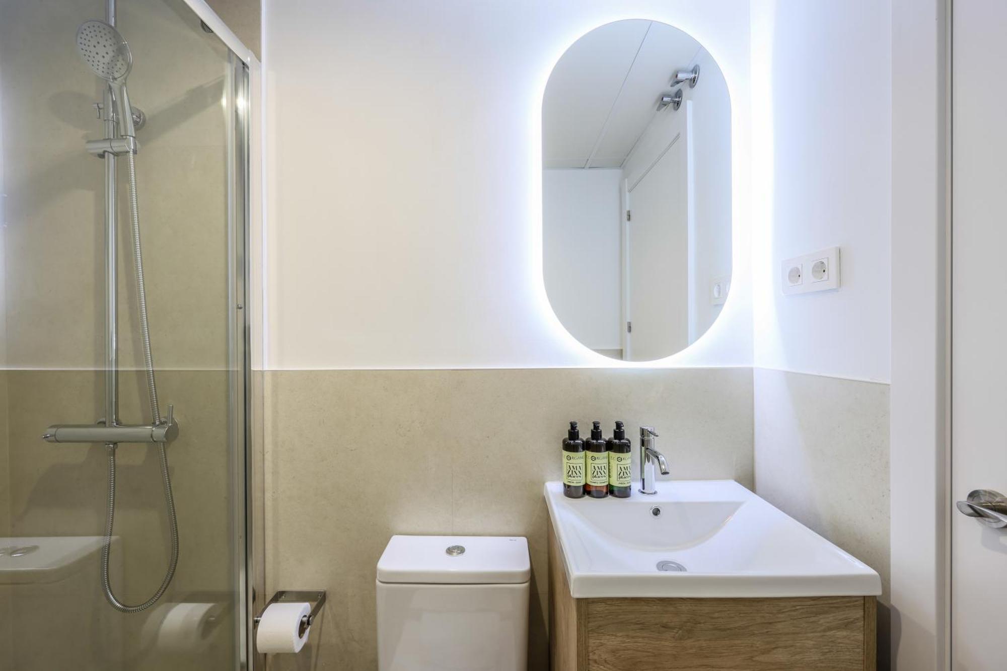 Doble Centro Apartment Madrid