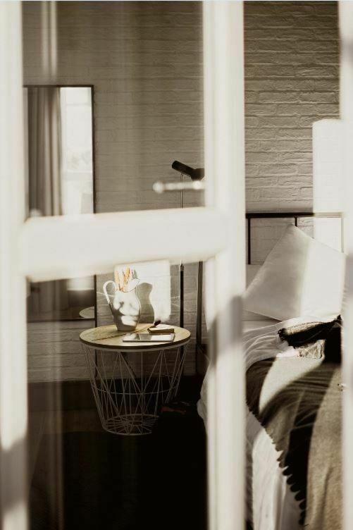 Hostal Room00 Ventura Madrid