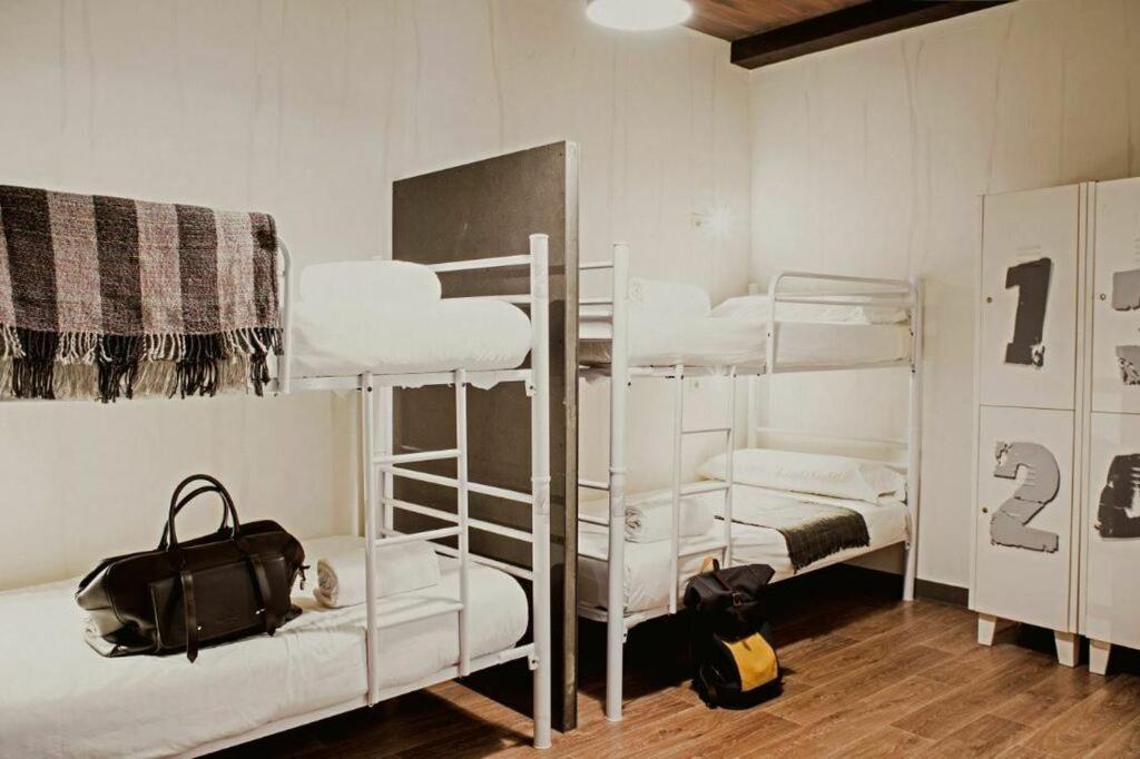Hostal Room00 Ventura *