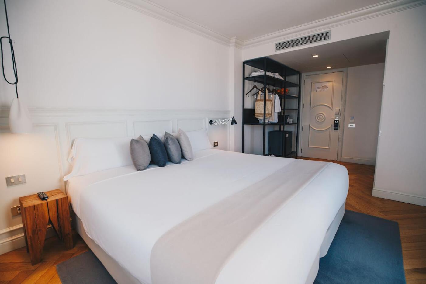 Dear Hotel Madrid