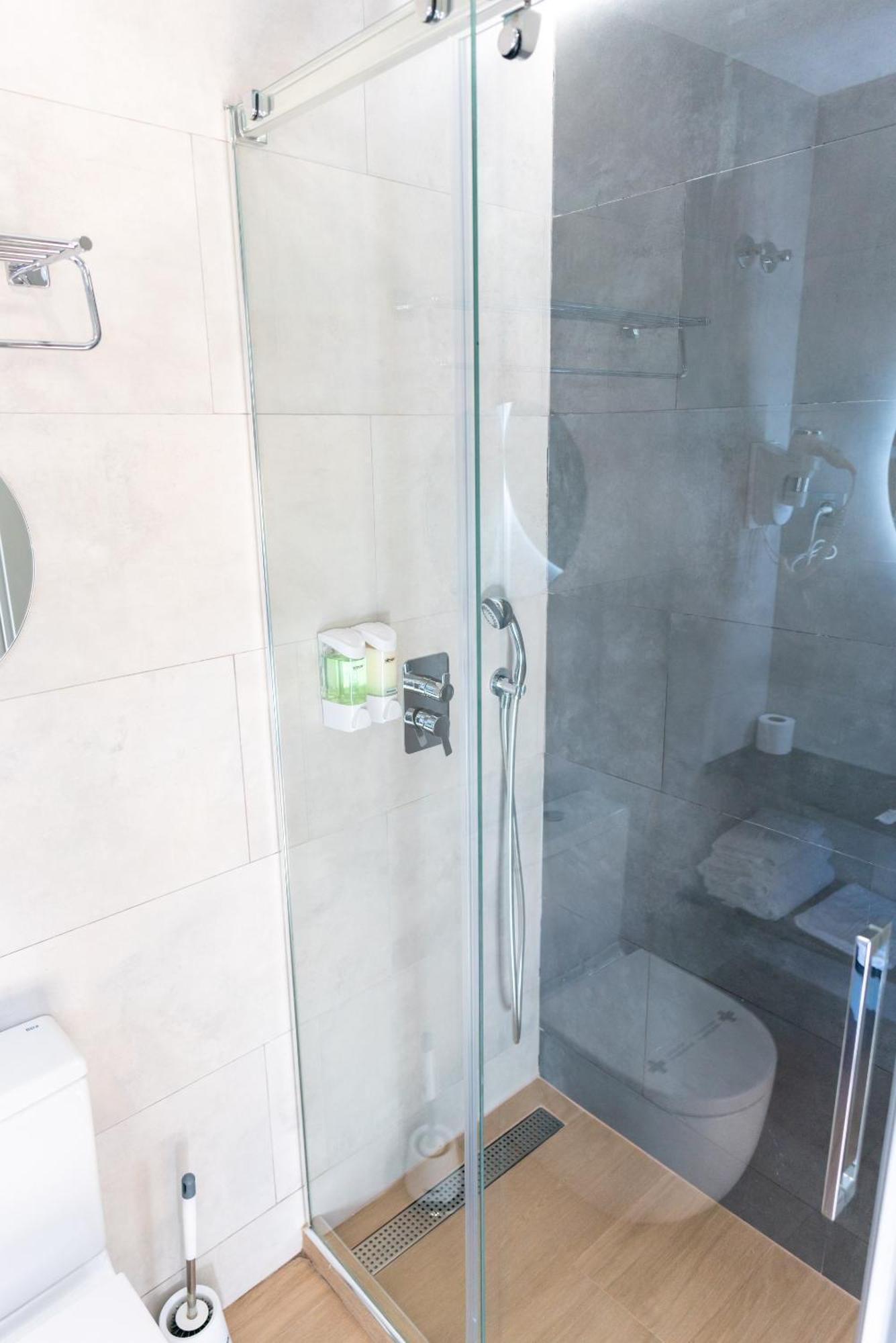 Hostal Juliette-gran Via